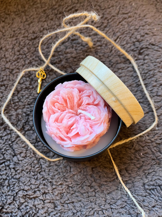 Blush Pink English Rose Soy Candle（Black Straight Jar)